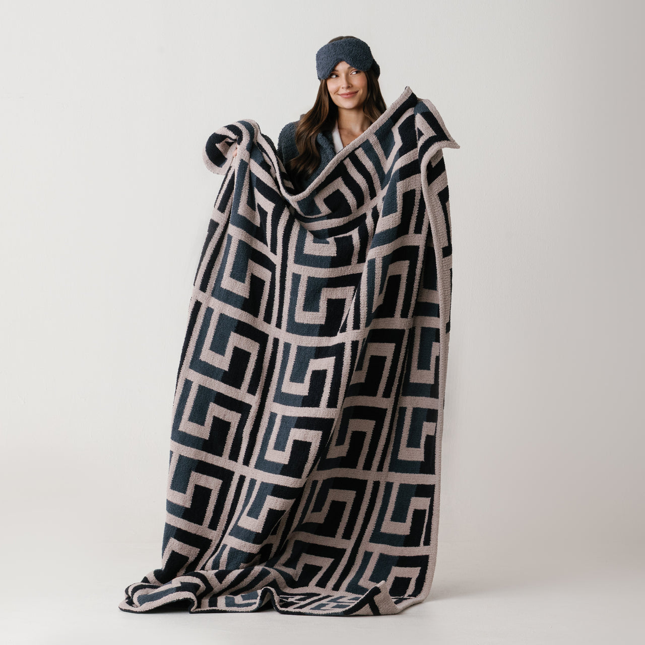 mink-dark-navy-vintage-blue