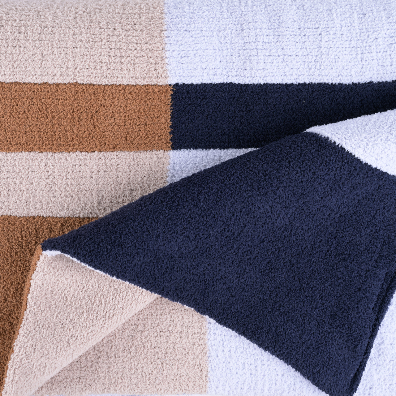 dark-navy-maliblu-wheat-chestnut-ice-blue-syrah-rosewood