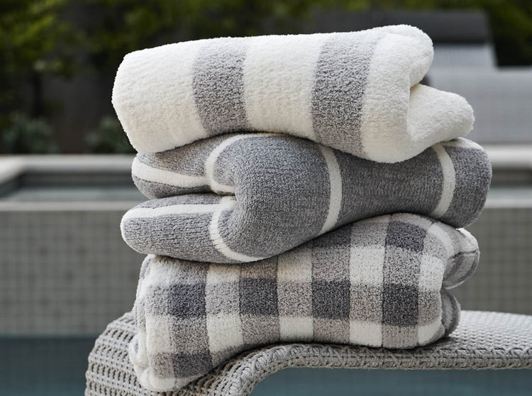 Kashwere Raspberry Boutique Clothing, Decor, and Spa Products | Kashwére