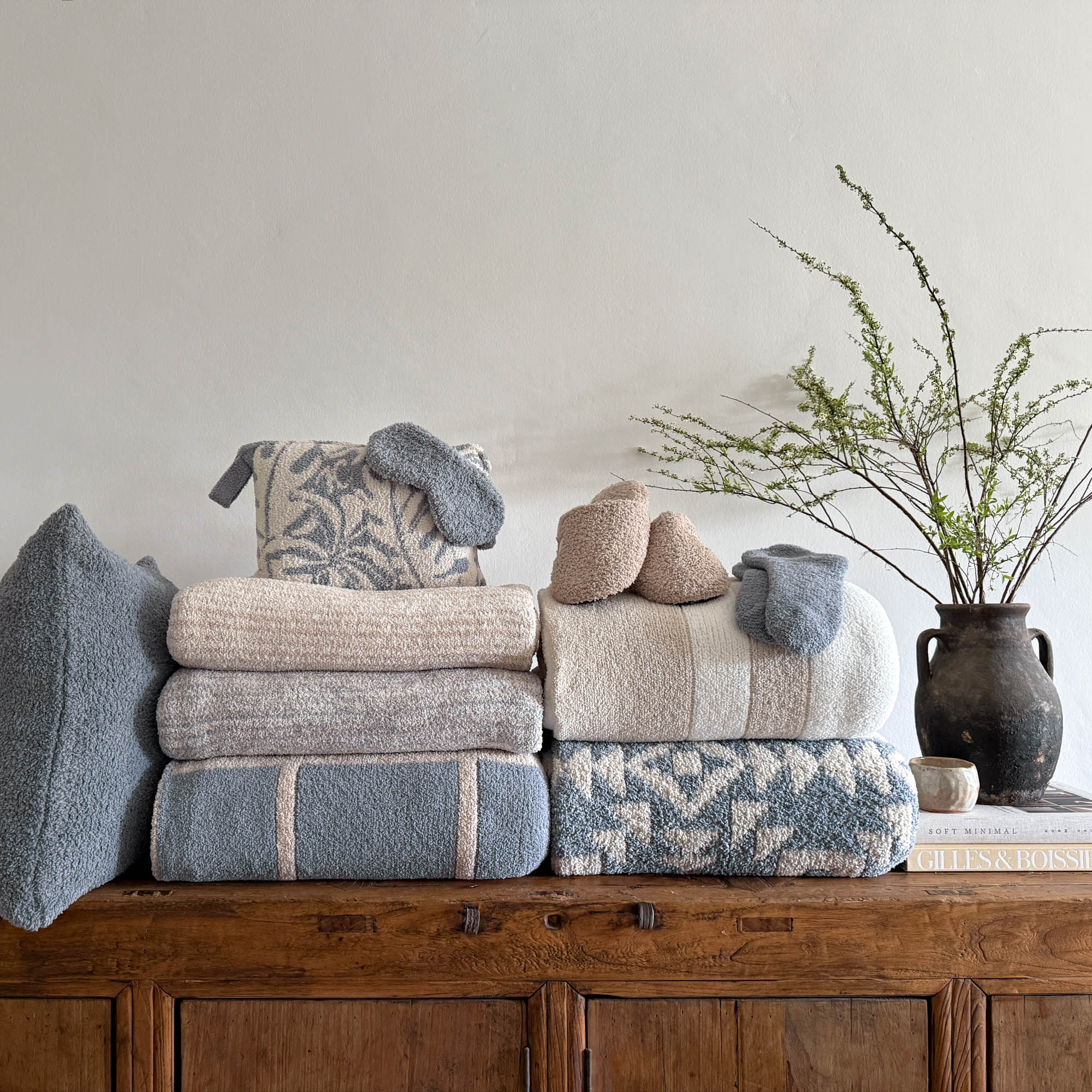 Luxury Botanical Travel Blankets | Kashwere