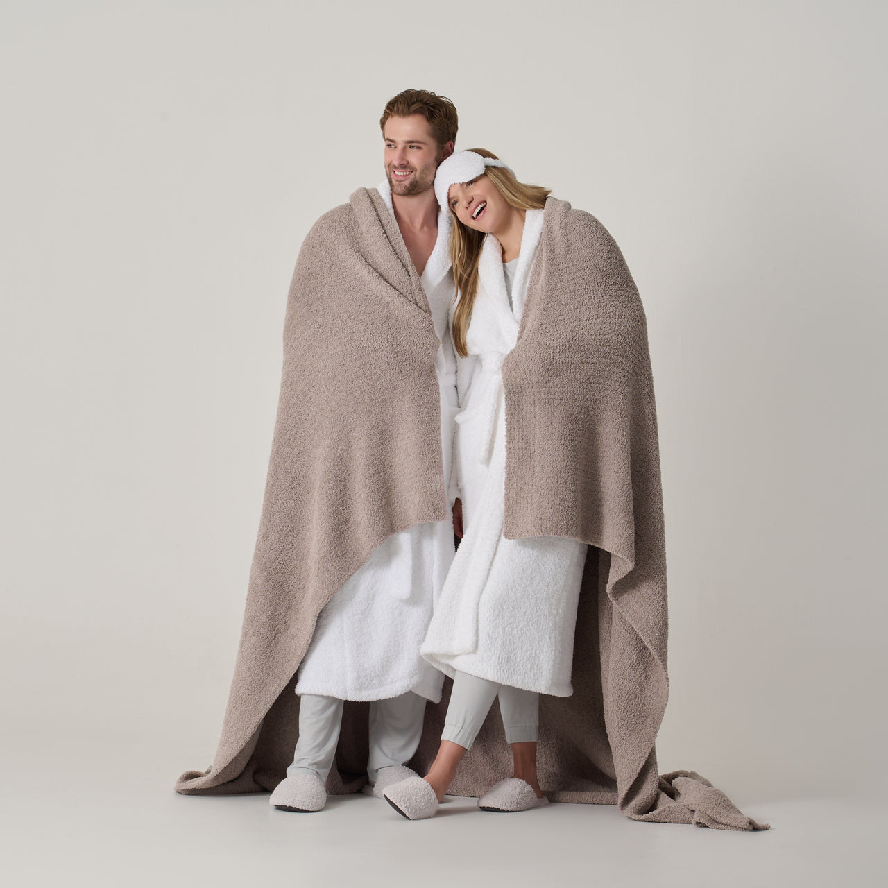 Throw Blankets - Solid Color | Kashwere