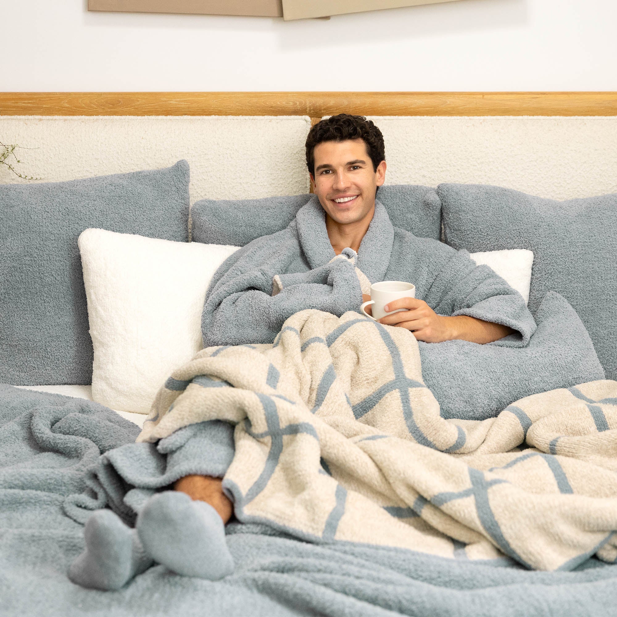 Throw Blankets - Solid Color | Kashwere