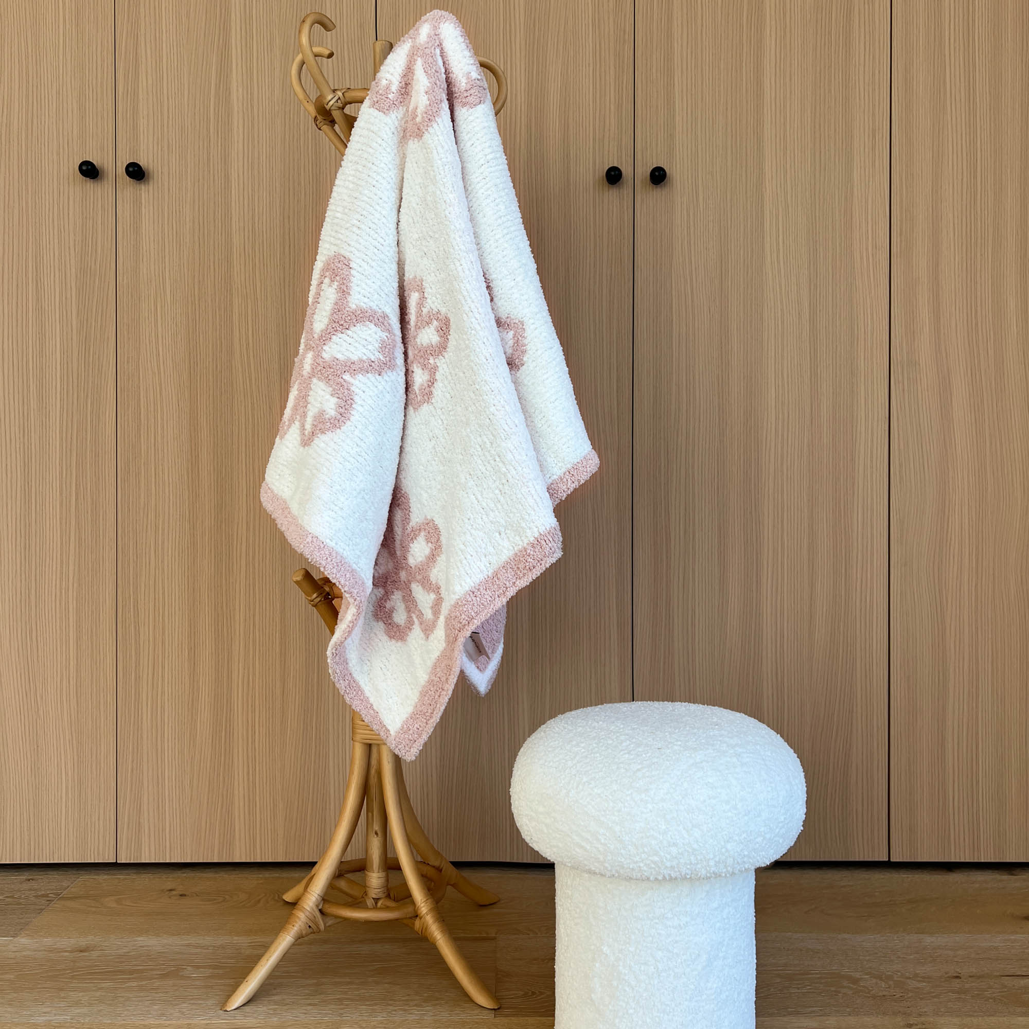 Half Blankets - Petals - Chenilla Cloud™