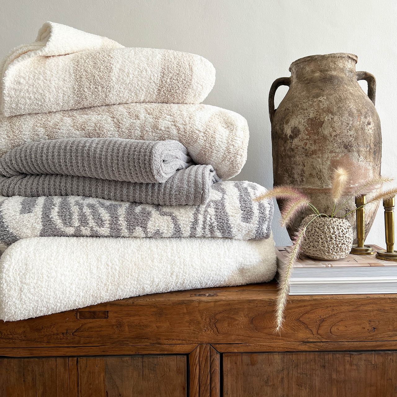 Damask throw blanket best sale
